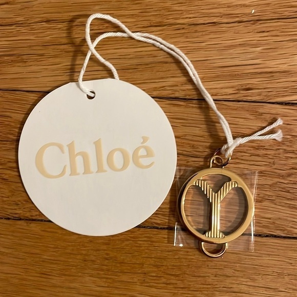 Chloe Accessories - NWT Chloe Alphabet Charm Gold Y